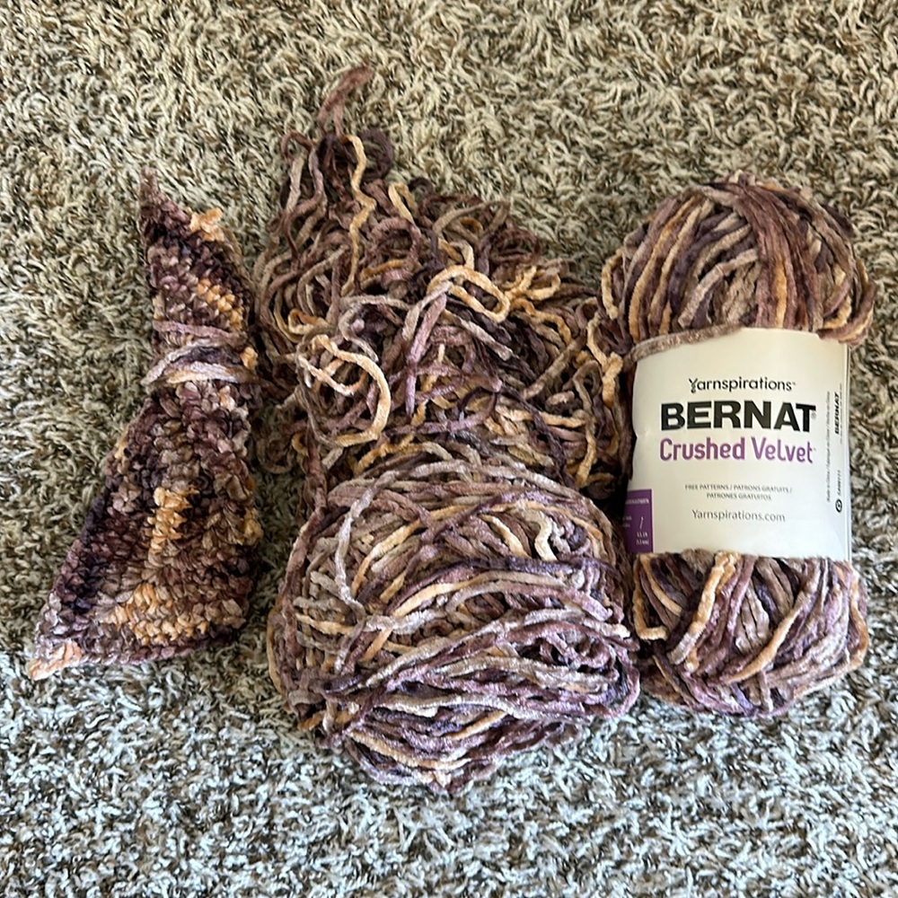 Bernat crushed velvet toasted plum